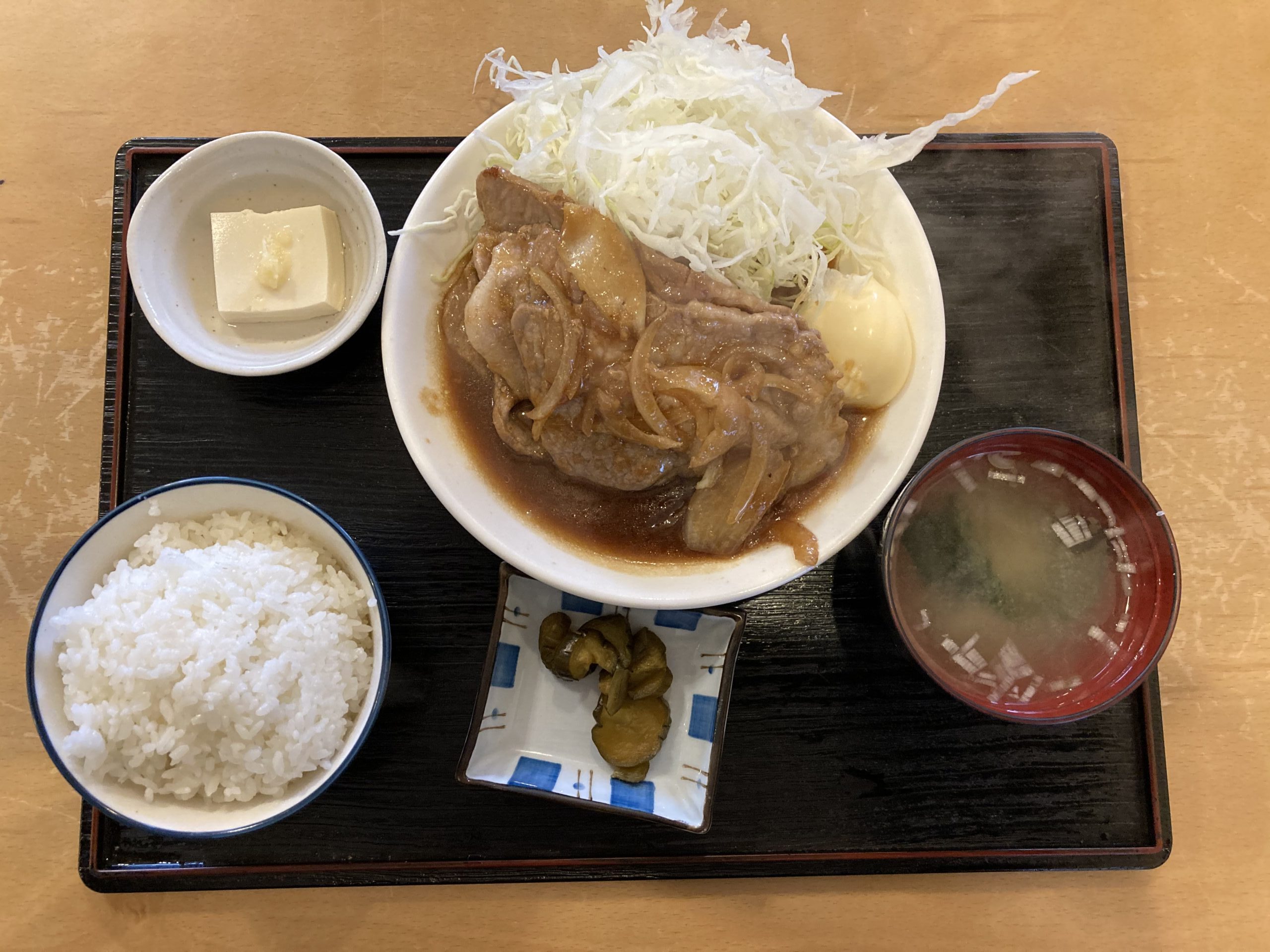 「【悲報】ライスおかわり100杯無料の函館・満腹食堂が営業終了」のアイキャッチ画像
